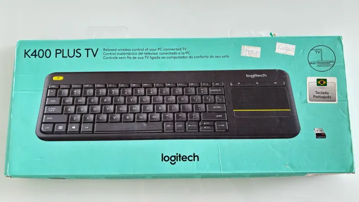 Teclado sem fio Logitech K400 Plus TV