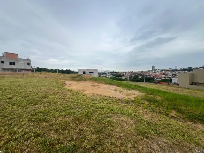 TERRENO À VENDA PARK VISTA REAL