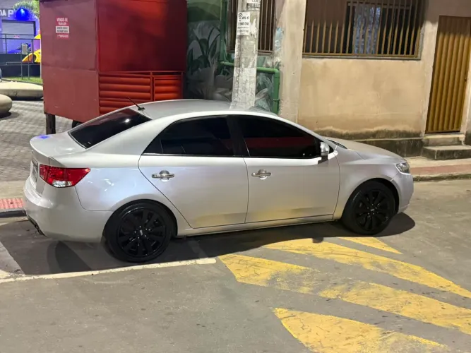 Kia Motors Cerato 1.6 16V Aut. 2012
