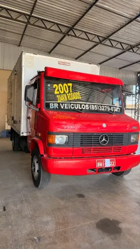 MB 710 2007, único dono, toda original, para exigentes! 