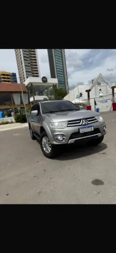 Mitsubishi Pajero Dakar HPE 3.2 4X4 T.I Dies 5P AUT 2015