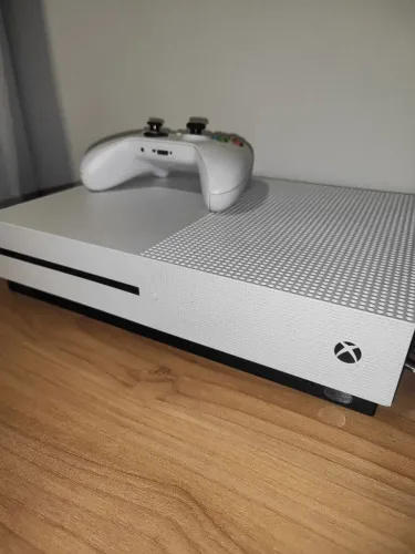 XboX One S 1TB