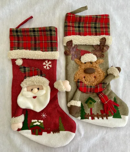 NATAL > Meias Natalinas - Papai Noel e Rena (caixa com 2 meias) **NOVAS**
