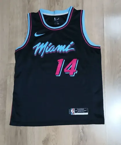 Kit 2 Regatas Basquete Americano Miami - Branca e Preta - Tam 48/52