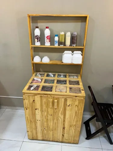 Vendo balcão de guloseimas de açaí 