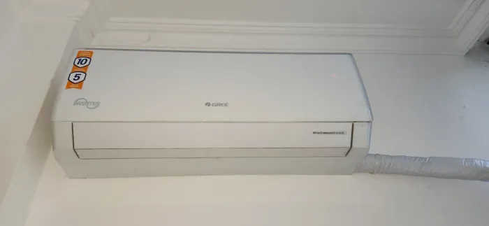 Ar-Condicionado Split HW Inverter Gree G-Top Connection 9.000 BTUs Só Frio 220V