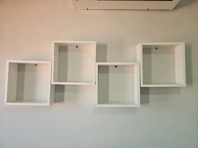 6 Nichos Brancos Para Quarto Quadrados e Retangular Excelente Estado