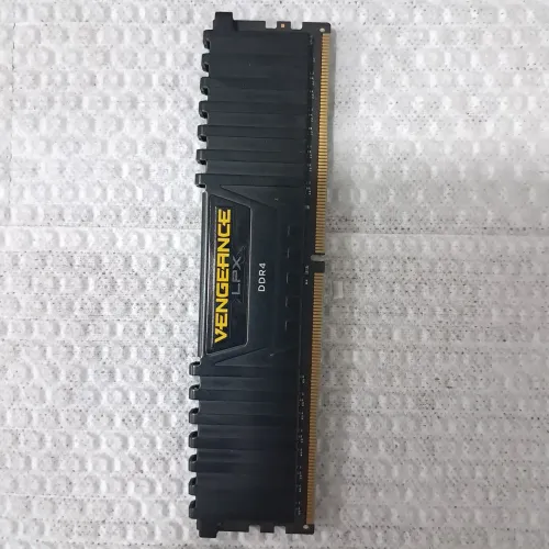 Memória Ram Corsair vengeance LPX 8 GB 2400 Mhz 