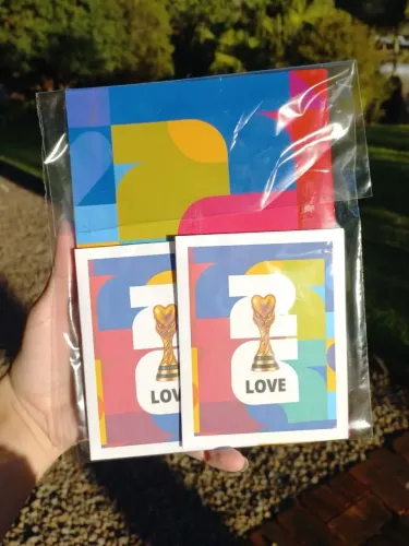 Presente para namorado (a) Álbum da Copa casal