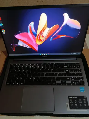 Notebook Samsung Galaxy Book 4