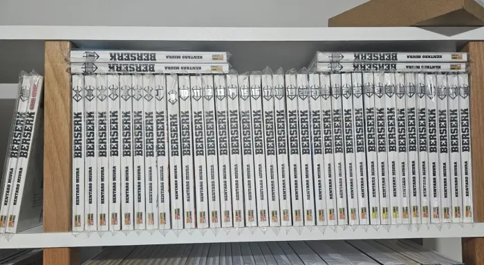 Berserk, 1 ao 40 + Especial (editora Panini)