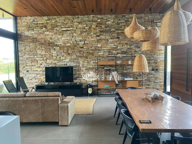Casa com 3 quartos à venda, 210 m² por R$ 2.900.000 - Ecovillas do Lago - Sertanópolis/PR