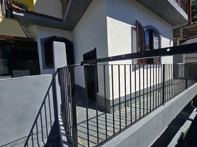 Vendo Excelente Casa na Olavo Bilac, 2 quartos - Aceita CEF