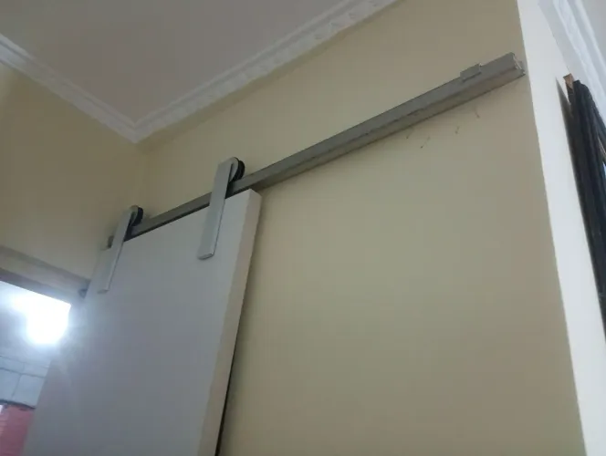 Kit de porta celeiro completo 
