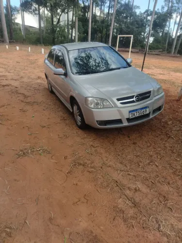 Chevrolet Astra 2.0/ CD 2.0 8V 3P Aut. 2004