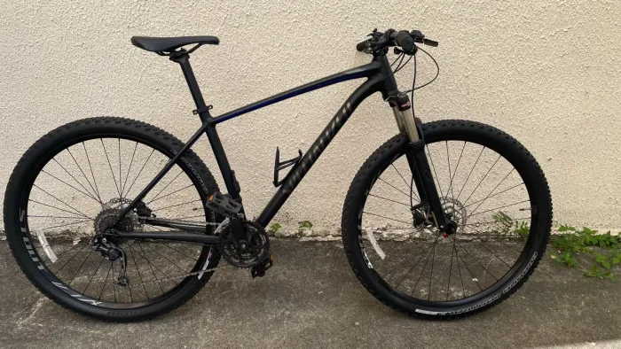 Bicicleta Specialized Rockhopper Expert L Aro 29
