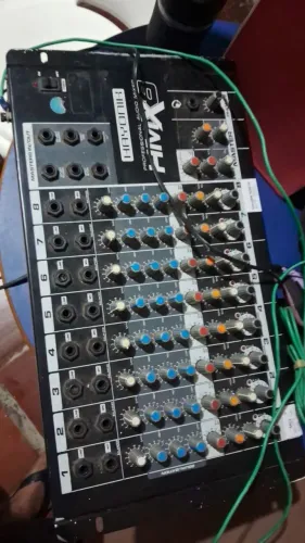 Mesa de som Hayonik HMX 8