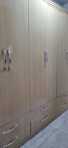 2 ARMÁRIOS 6 PORTAS