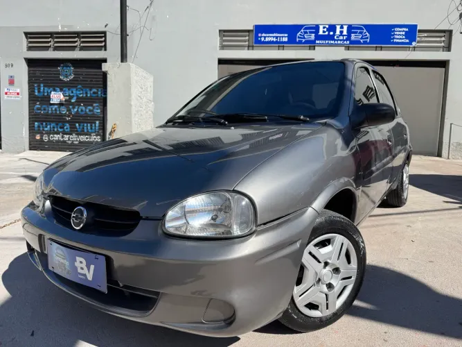Chevrolet Corsa Sedan 1.0 MPFI 8V 71cv 4P 2004