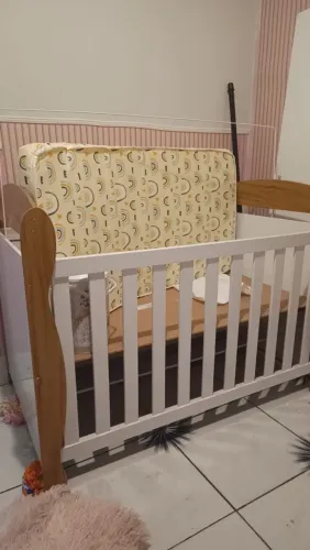 Berço 1 mês de uso.
