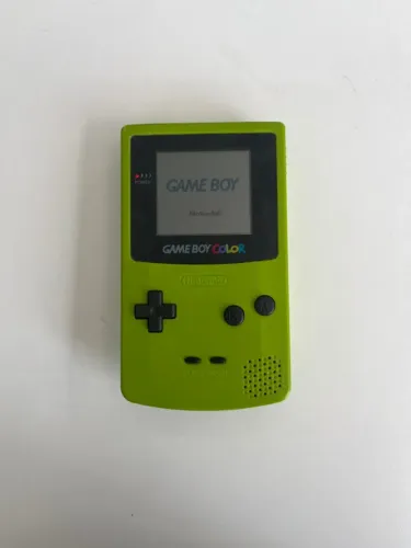CONSOLE GAME BOY COLOR KIWI + 1 CARTUCHO SORTIDO SEMINOVO - NINTENDO