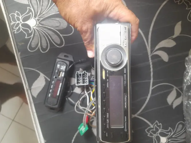 Pioneer golfinho com Bluetooth. 