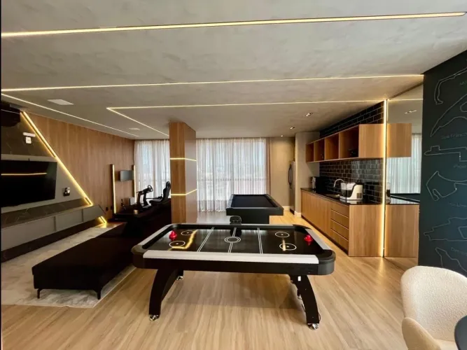 APARTAMENTO NO BAIRRO FAZENDA ITAJAI PENÚLTIMO ANDAR