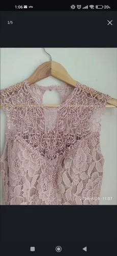 Vestido festa longo renda rosa + sandalia