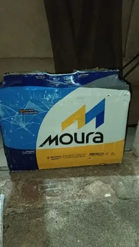 Vendo bateria Moura 100 amperes
