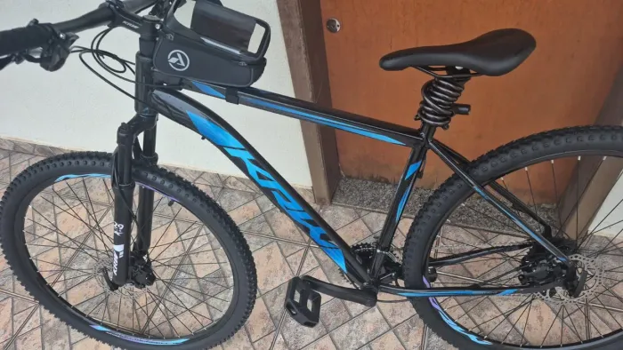 Bicicleta MTB KRW Spotlight Aro 29 Shimano 24V - Praticamente Nova