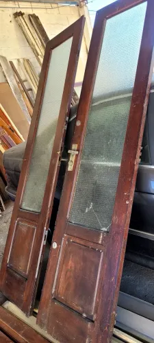Porta dupla.