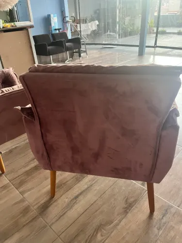 Lindo conjunto de sofá com 3 lugares e 2 poltronas