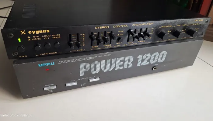 Amplificador Nashville+ Pré Cygnus Cp 400 ( Kit Conservado)