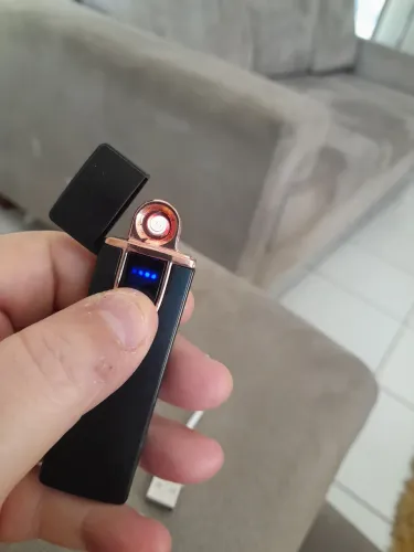 Isqueiro elétrico novo 
