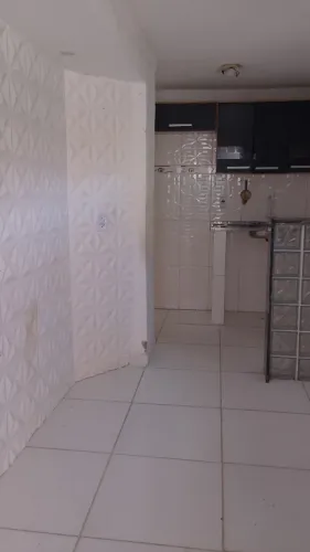 Casa no Matatu 80mil pra vender logo