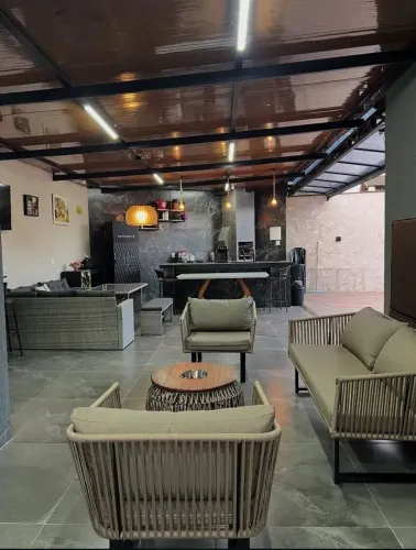 Oportunidade no Setor Goiânia 2  CASA TERREA 3 QUARTOS
