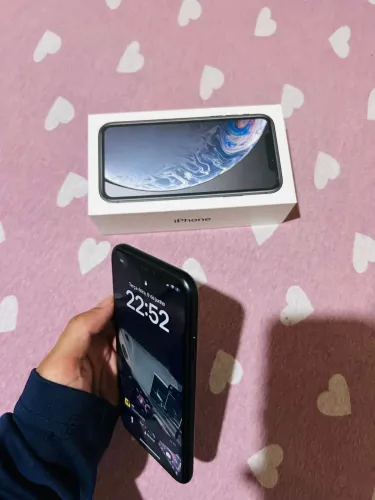 iPhone XR 64gb