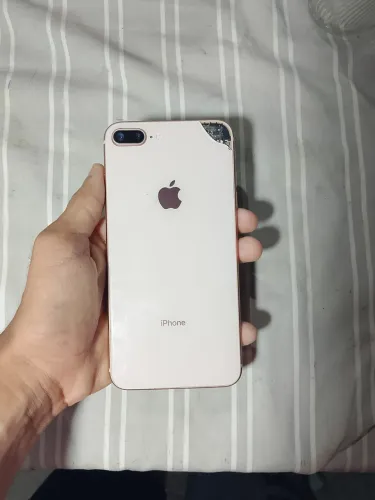 iPhone 8plus 64GB