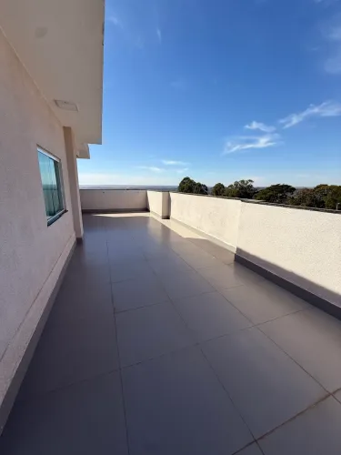 Alugo Cobertura Linear, vista livre QN 01 do Riacho Fundo I