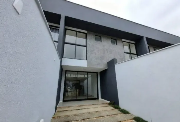 SOBRADO GEMINADO 2 SUÍTES