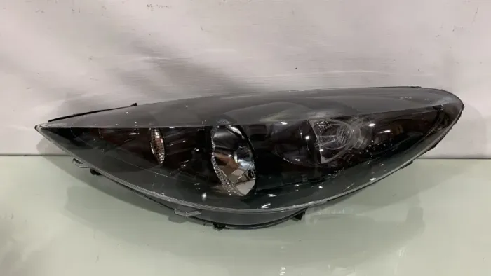 Farol esquerdo peugeot 207 2008 2009 2010 2011 2012 2013 Mascara negra