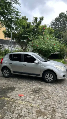 Renault Sandero Authentique Hi-flex 1.0 16V 5P 2012