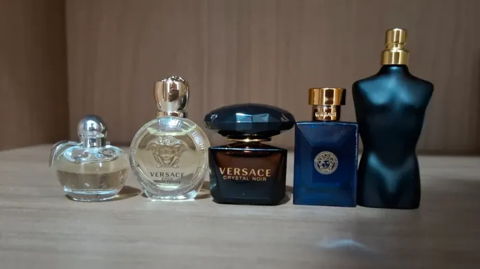 Miniaturas de perfumes importados