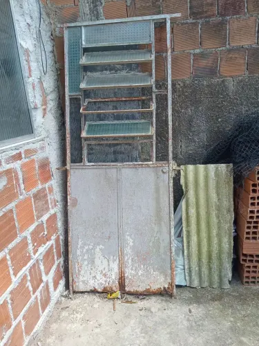 Vendo essa porta.