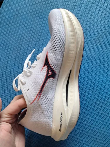 Tênis mizuno pro low