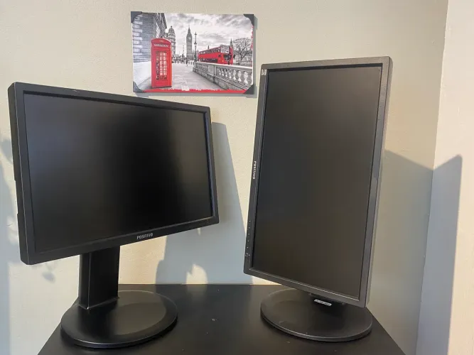 Monitor com garantia semi novo 