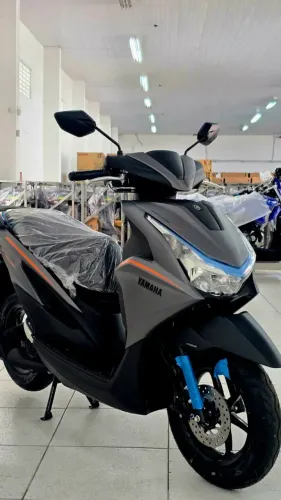 YAMAHA FLUO 125 CONNECTED - 2026 - 0KM - MENSAIS 799 PELO BANCO YAMAHA