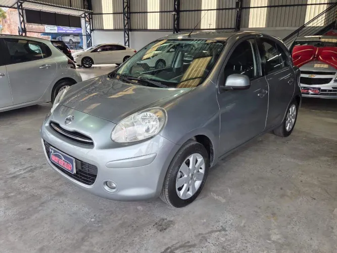 Nissan March S 1.0 16V Flex Fuel 5P 2014