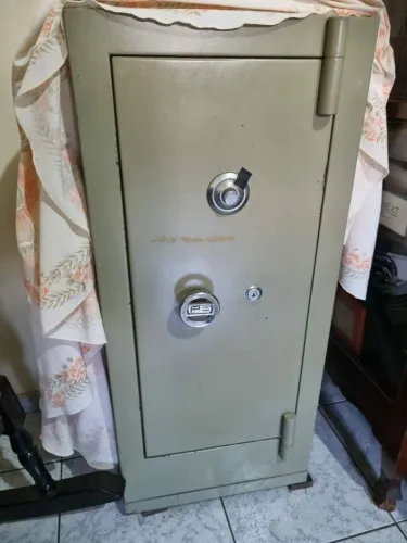 Vendo cofre