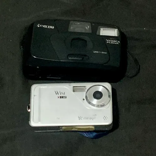 Lote câmeras fotográficas (Mirage e Yashica plena)